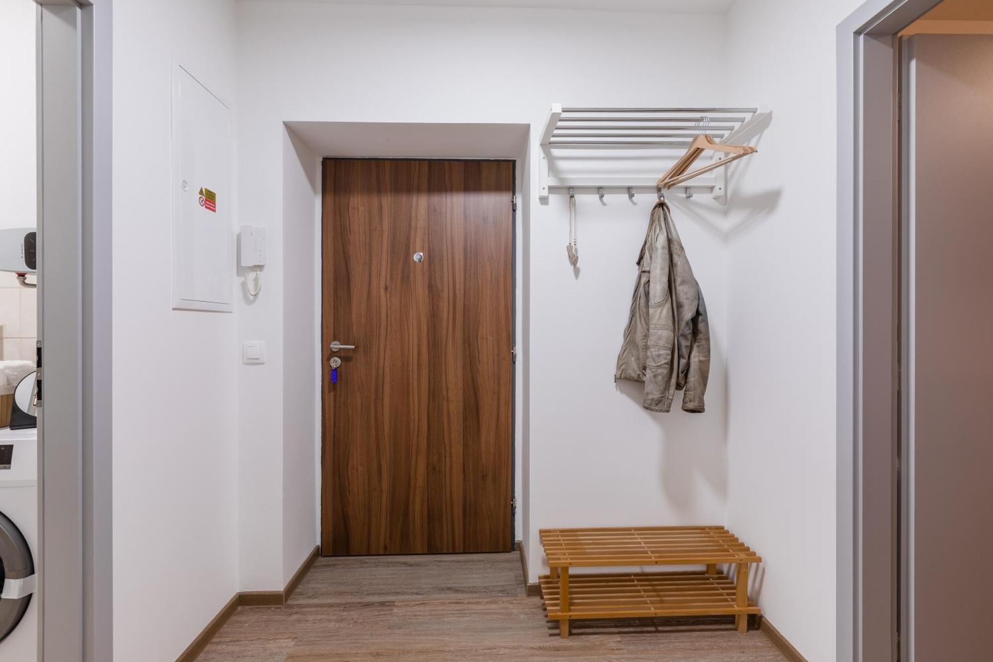 אולומוץ Romanticky Loft Parking U Hlavniho Nadrazi מראה חיצוני תמונה